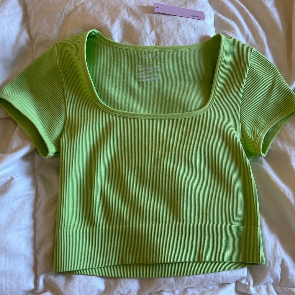 Wild Fable Women T-Shirt Short Sleeve Cropped Crop Seamless Top Tee Ribbed Green